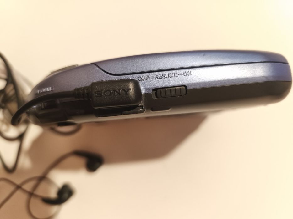 CD player Sony + căști Sony
