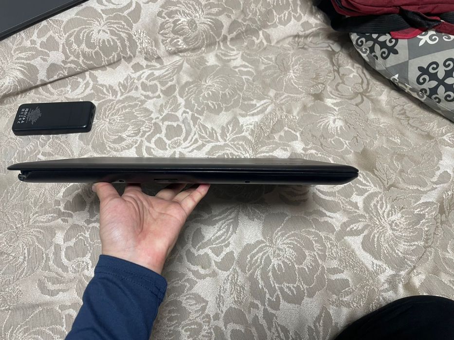 Lenovo ноутбук чехол в подарок