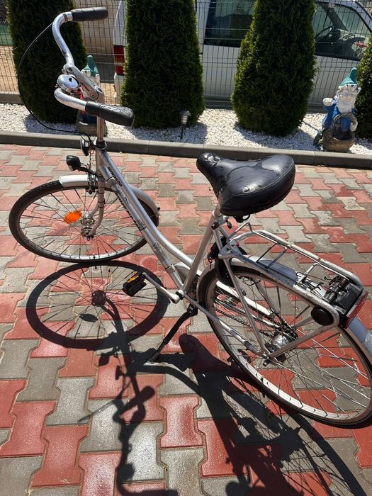 Bicicleta de vânzare