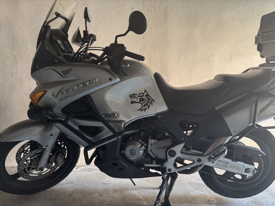 Honda Varadero. XL1000. SD02