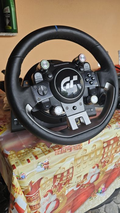 Trustmaster GT II cu pedale și shfiter TH8A 1+7 gears și cameră DelanClip