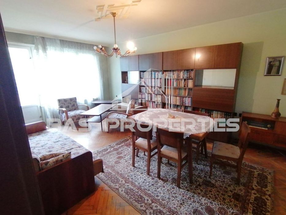 Продава се Четиристаен апартамент в София, Сухата река - 114 кв.м за 984 €/кв.м - Снимка #2
