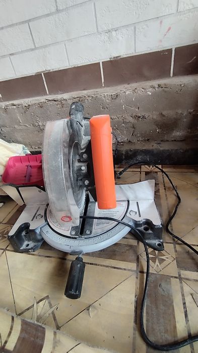 Торцовочные пила p.i.t