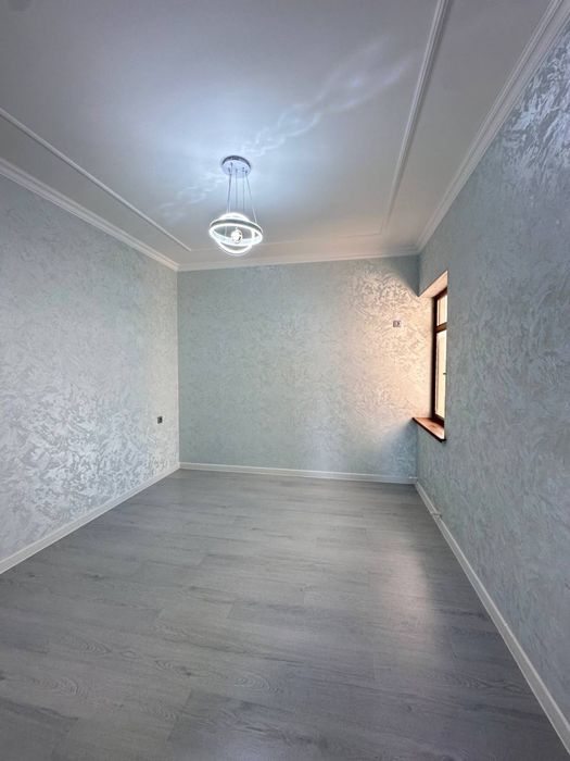 Srochno xonobod 39 balnitsa yolida 5 xonali kotta yolga 30 metr