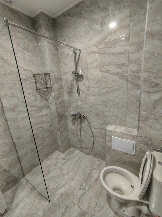 Имот Корект дава под наем обз 2- Стаен апарт, център