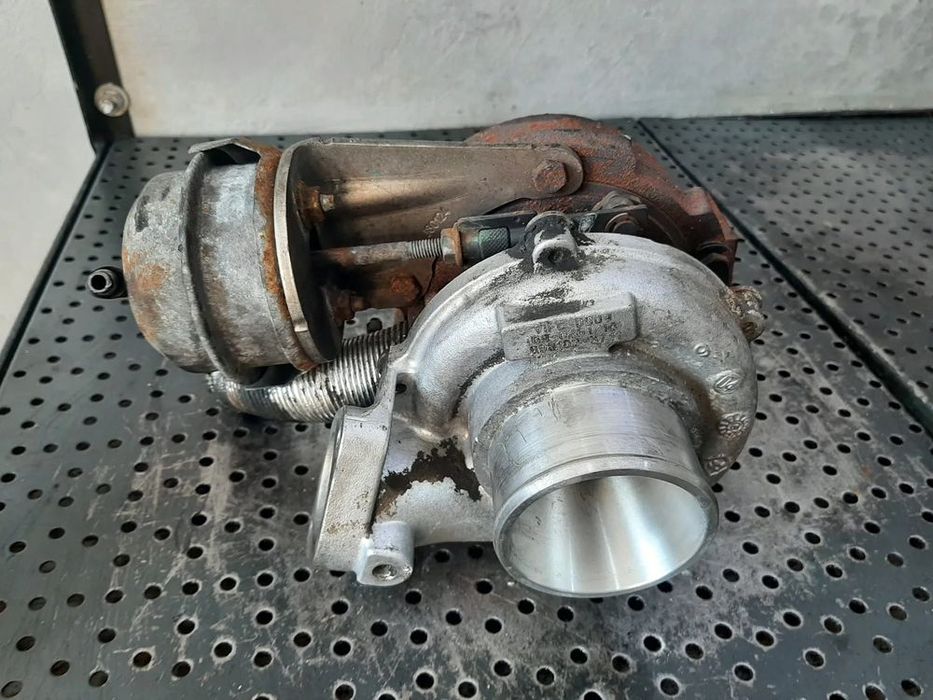 turbina 1.7 cdti z17dtr opel  meriva a astra h zafira b 898102-3711