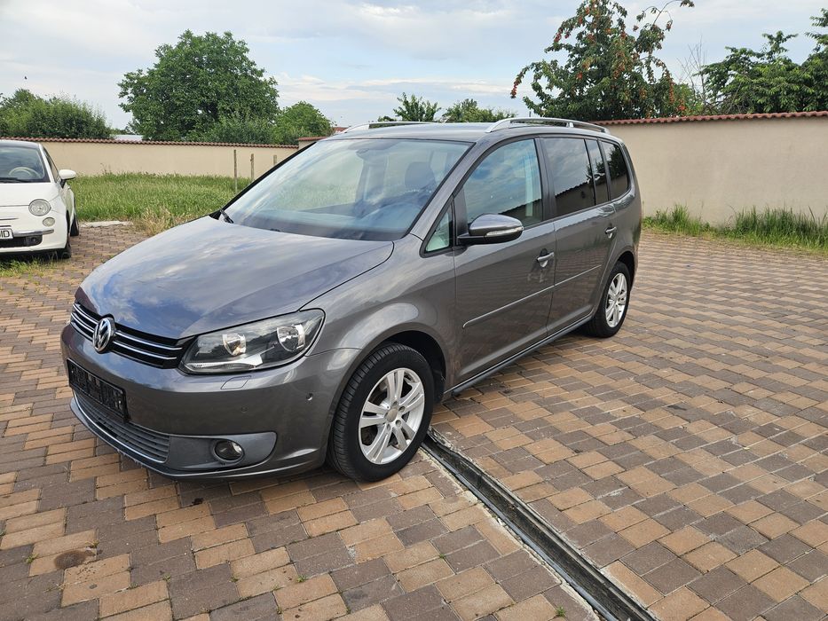 Vw Touran 2011 ~2.0d 140 Cp /7 Locuri/klima/Senzori 360°/Park Assist/