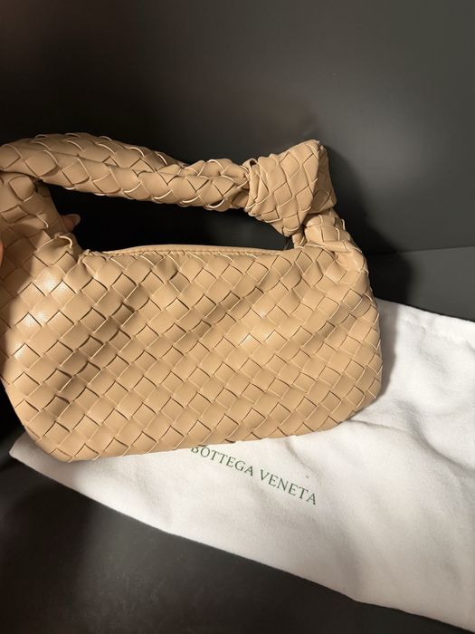 чанта bottega venetta jodie