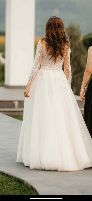 Vând rochie de mireasă