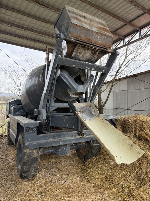 Autobetoniera 3,5 mc