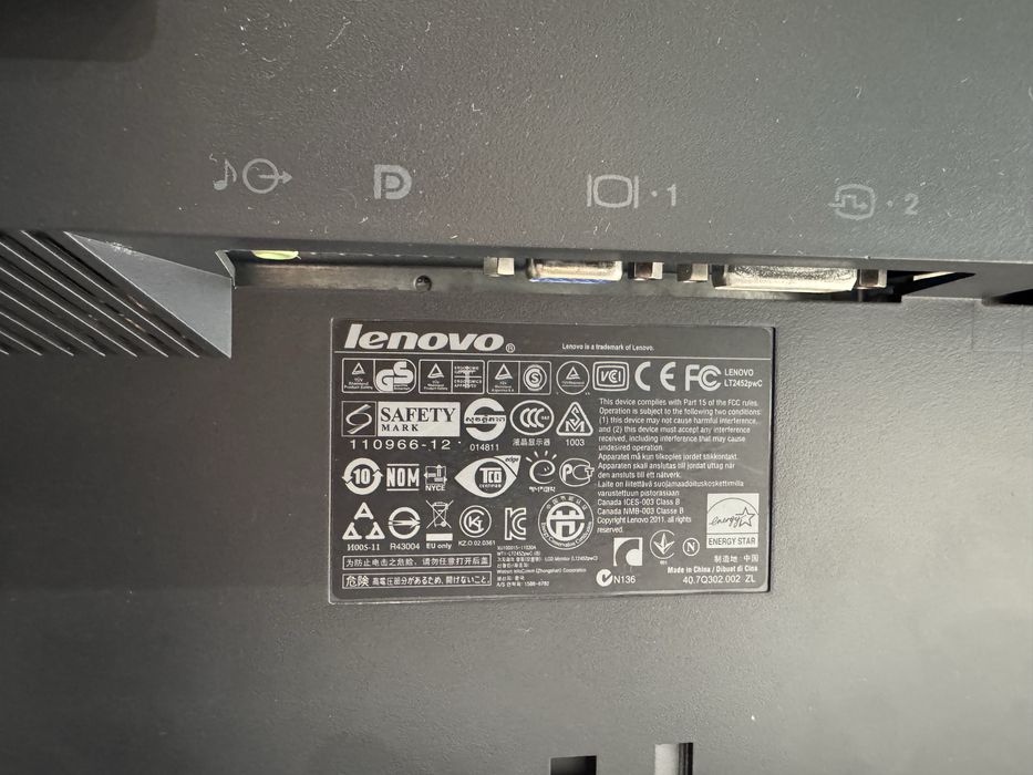 24" Lenovo ThinkVision LT2452pwC