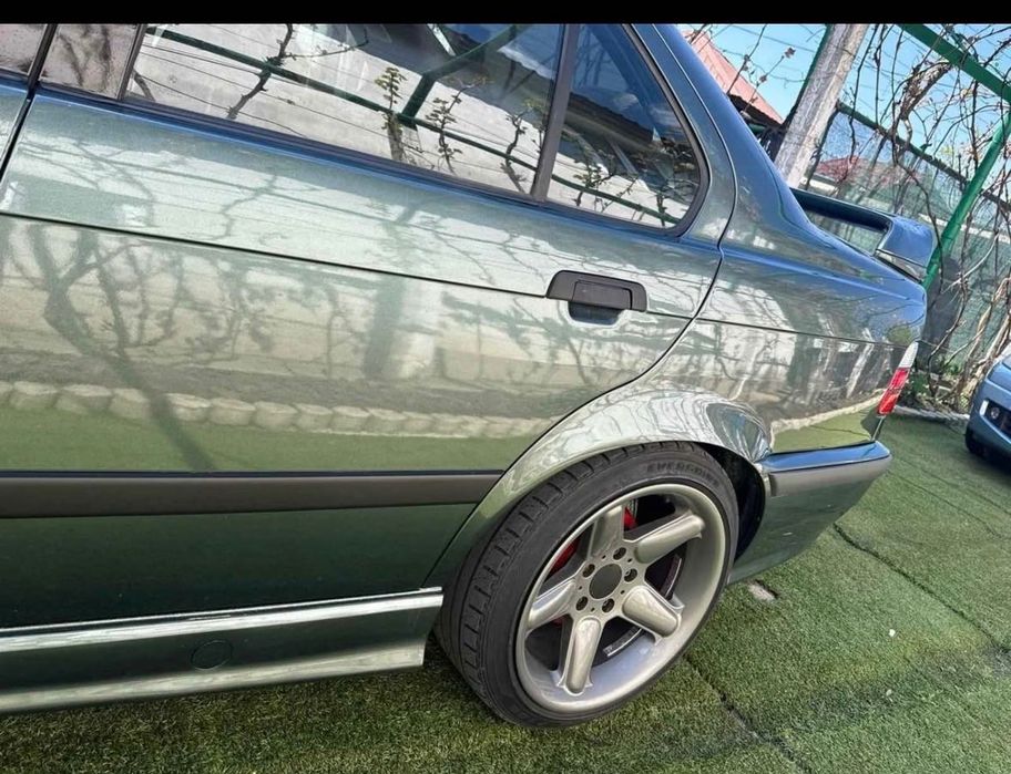BMW seria 1(E36) 1.8 gpl-4800€ negociabil