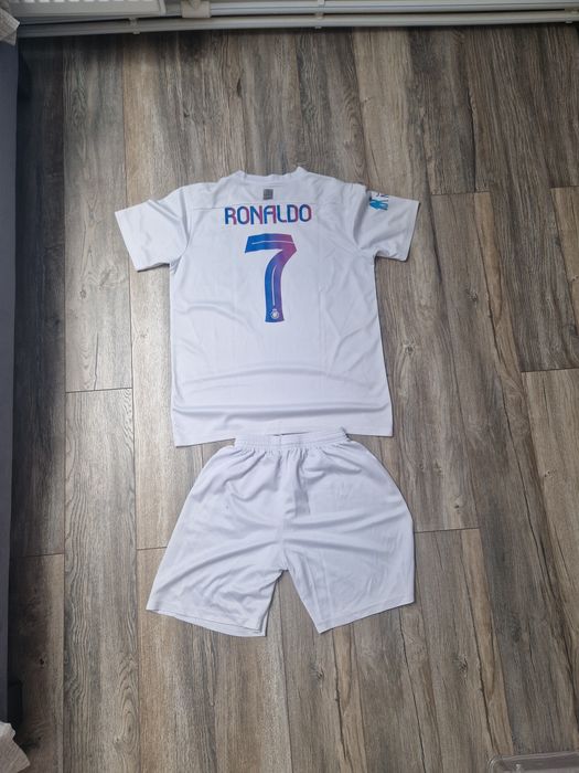 Vand echipament Ronaldo