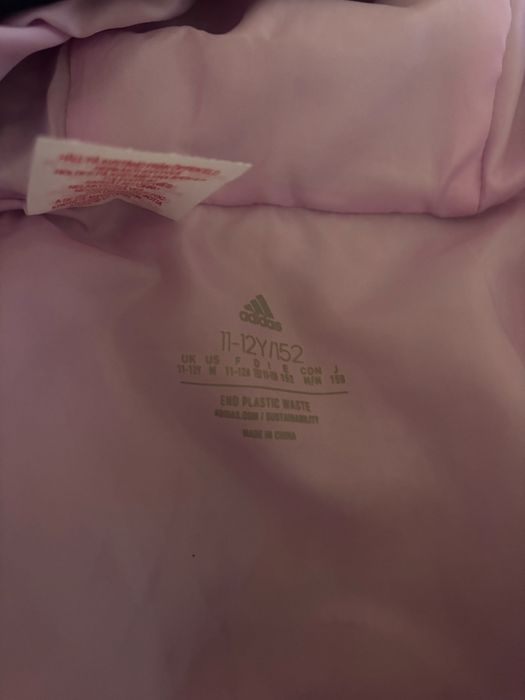 Яке за момиче Адидас размер 11-12 години