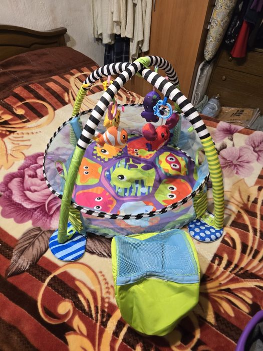 Продаю развивающий коврик