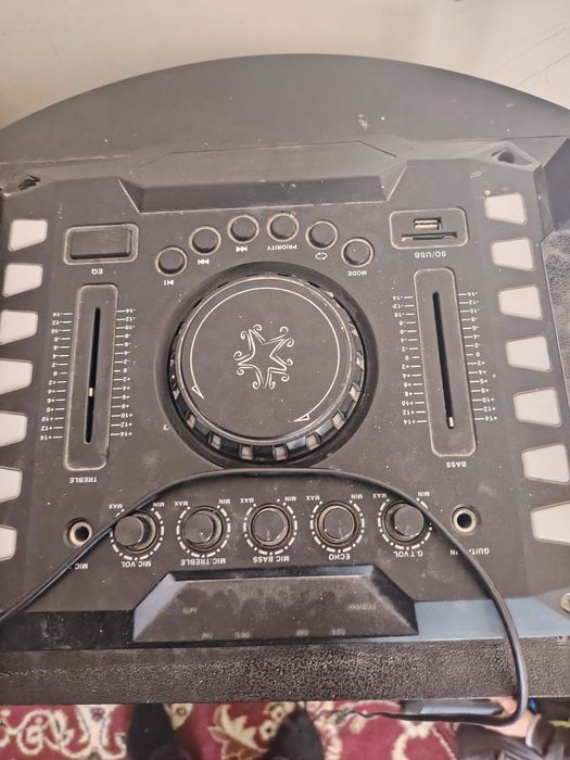 Kalonka sotiladi komplekt mikrofonlari bilan