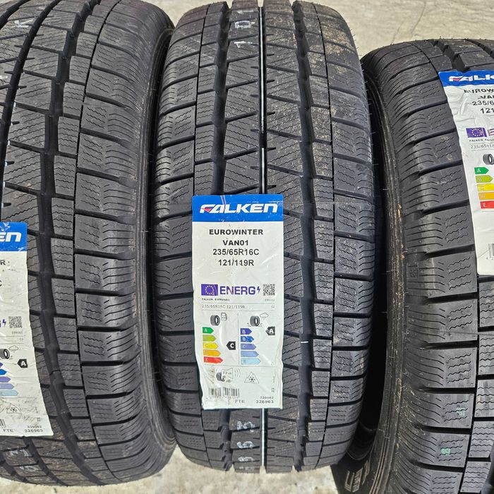 4 Нови зимни бусови гуми 235/65R16C Falken EuroWinter VAN01 121/119R