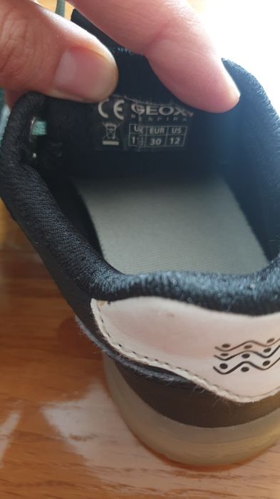 Pantofi sport, Geox