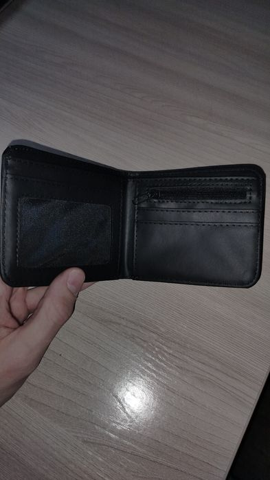 Продам кошелёк новый !!