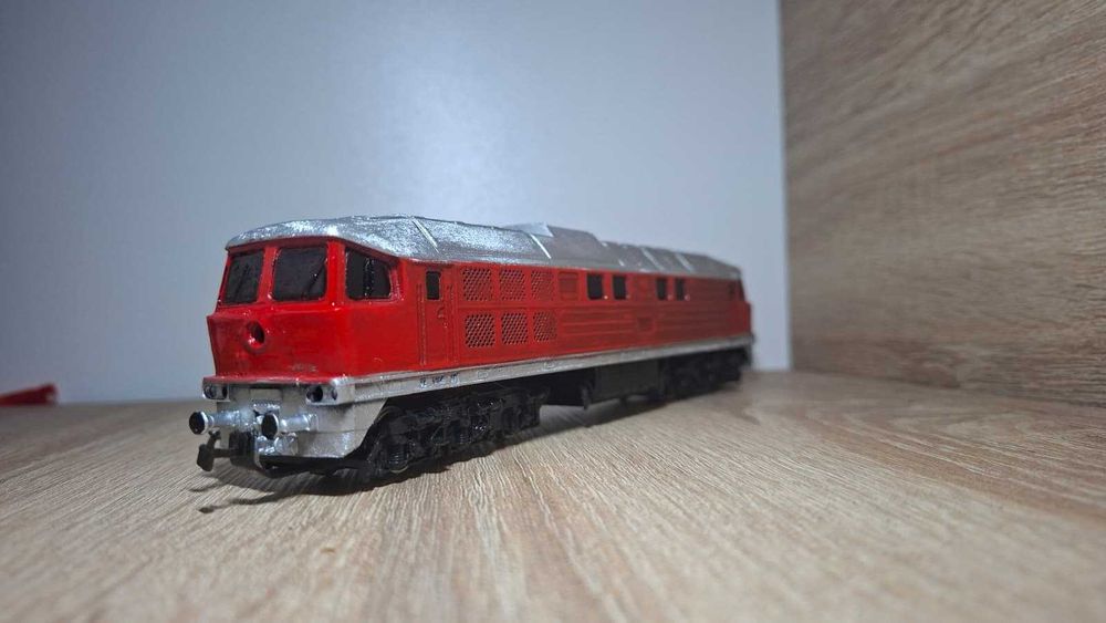 Vând locomotivă ludmila BR232