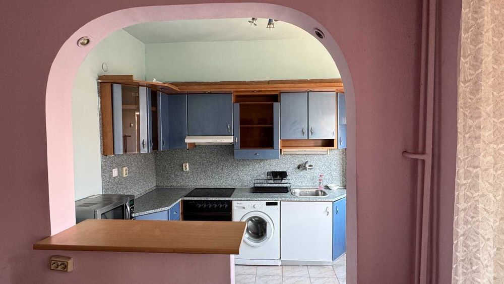 Дава се под наем Тристаен апартамент в София, Център - 110 кв.м за 700 € - Снимка #3