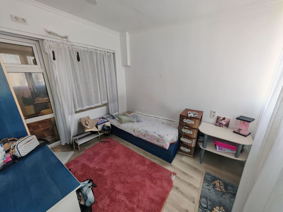 Обзаведен двустаен апартамент в Меден рудник зона А - преустроен в тр