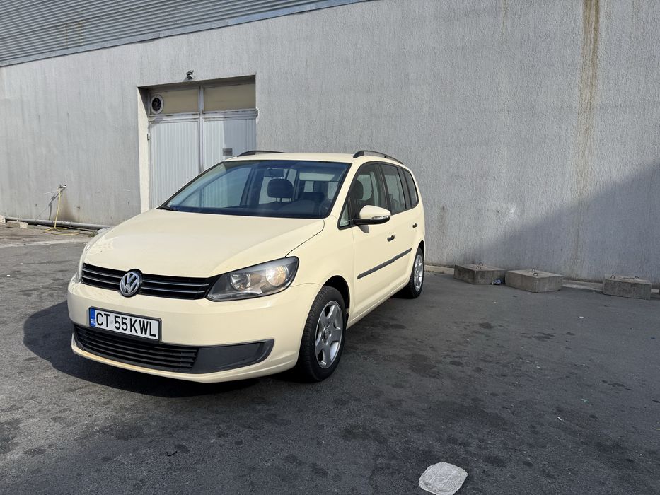 VOLKSWAGEN Touran 2014 — imagine 3