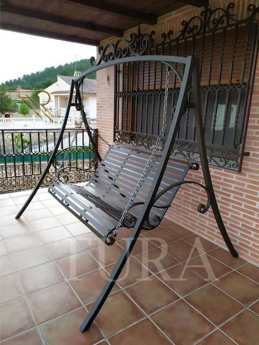 . Arg'imchoq Садовая качеля  1