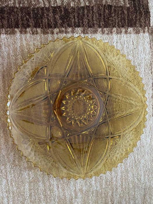 Фруктиера + чиния за питка