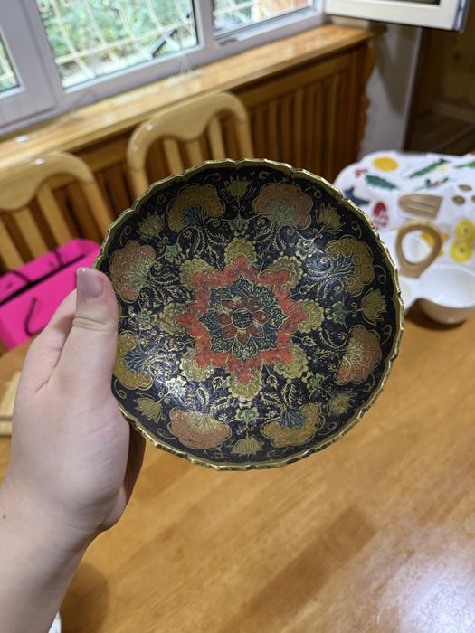 Отдам старую посуду!