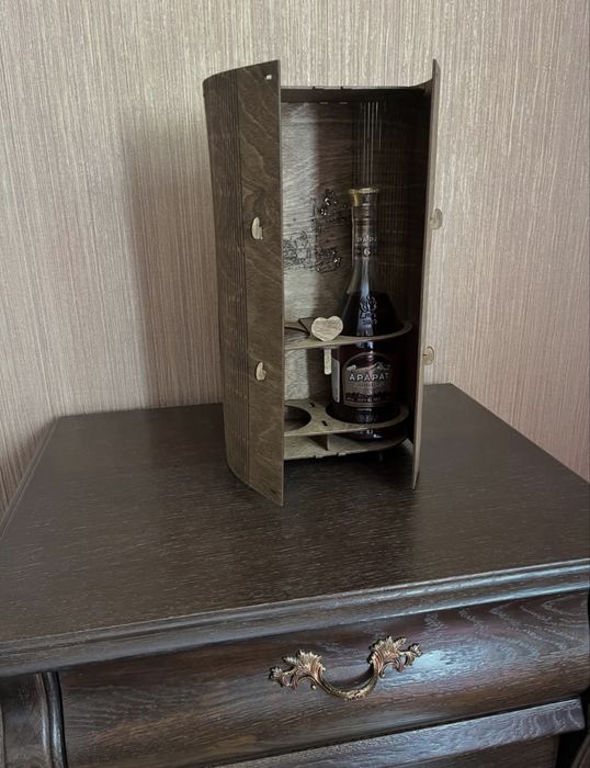 Подарочный бар из дерева
