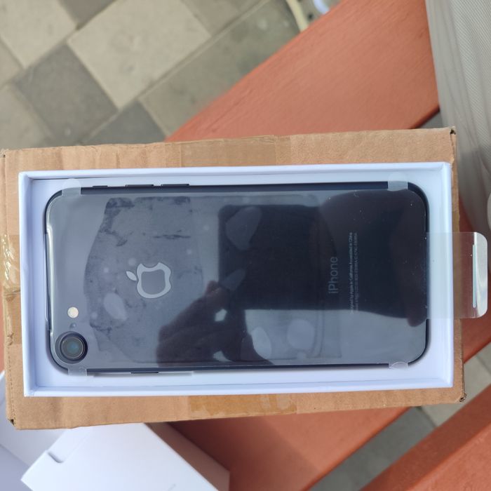 Айфон 7, новый, продажа
