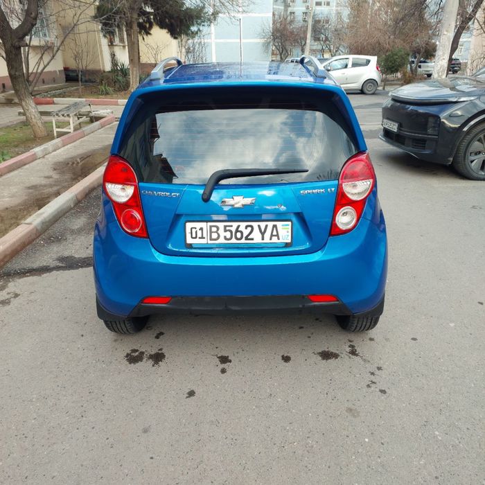 Продам свой Spark 3 позиция. В отличном состоянии