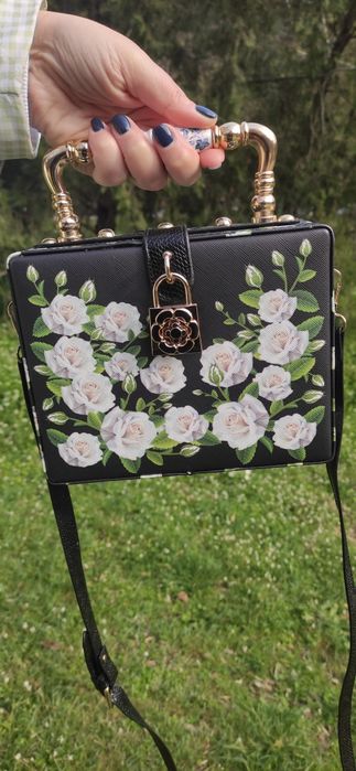 Чанта с принт на рози