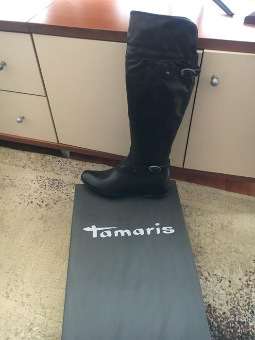 Дамски кожени ботуши