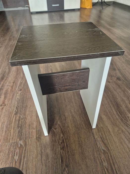 Продам табуреты из ЛДСП Новые