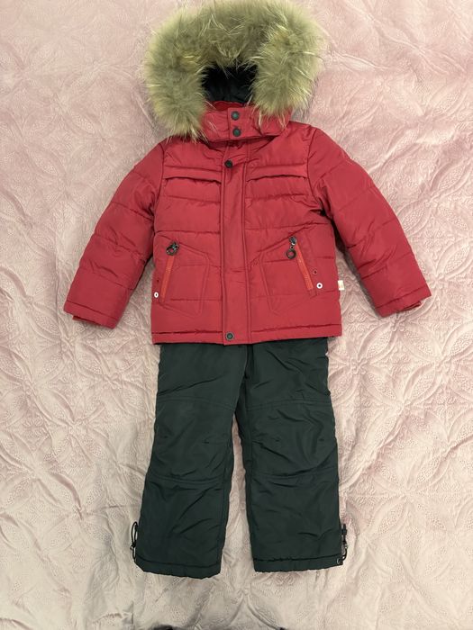 Продам зимнюю куртку для мальчика