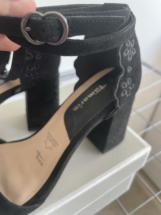 Sandale noi piele intoarsa Tamaris