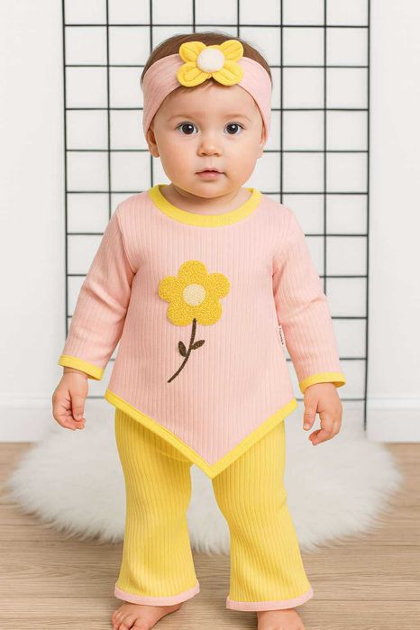 Елегантен комплект за малка дама