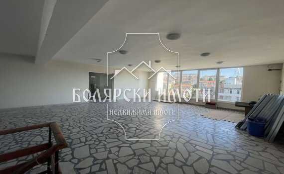 Продава се Офис в Велико Търново, Център - 433 кв.м за 539 €/кв.м - Снимка #14