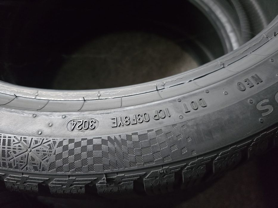 Continental 255/40 R22 103V MS iarnă