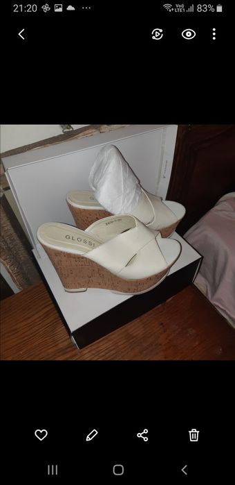 Saboti Lux Glossi  din piele naturală