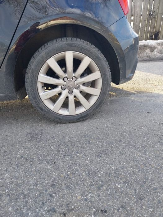 Jante R16 5x100 Originale Audi A1 + 215/45 R16 Allseason Continental