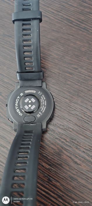 Часы Garmin Instinct 2 Solar