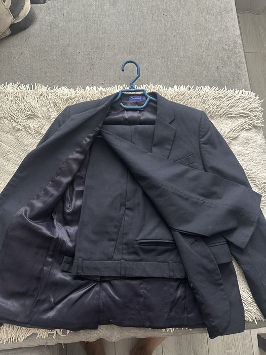 Продам костюм на мальчика