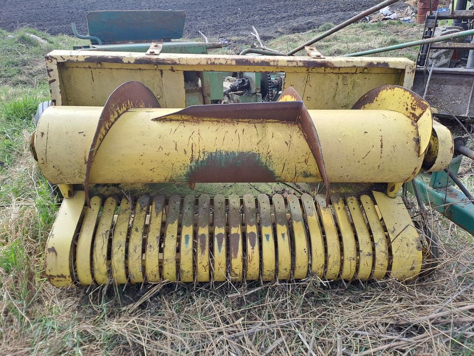 Vând diferite piese pentru tocătoare iarba JOHN DEERE