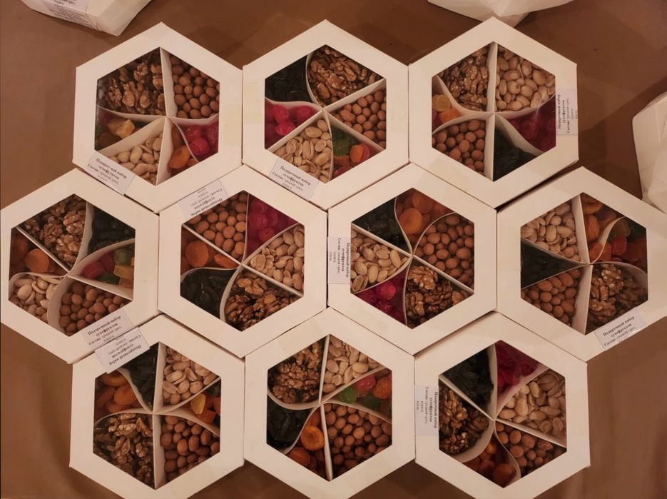 Набор из сухофруктов