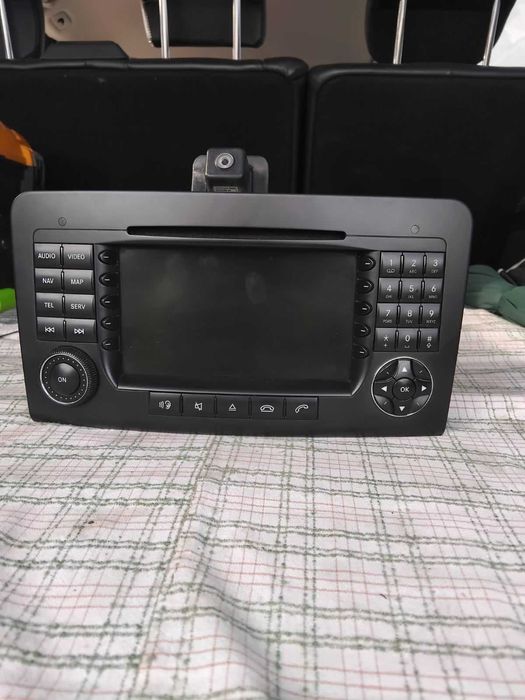 Оригинална мултимедия с камера за задно виждане Мерцедес GL, ML