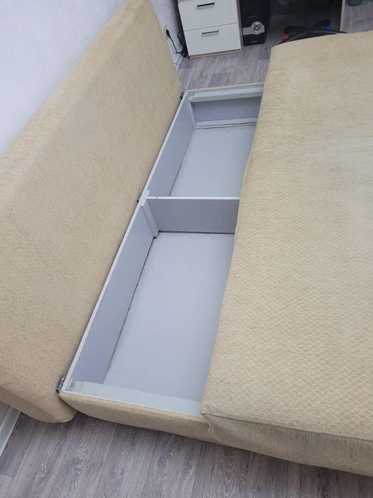 Продам диван-тахту б/у, за 2 тыс