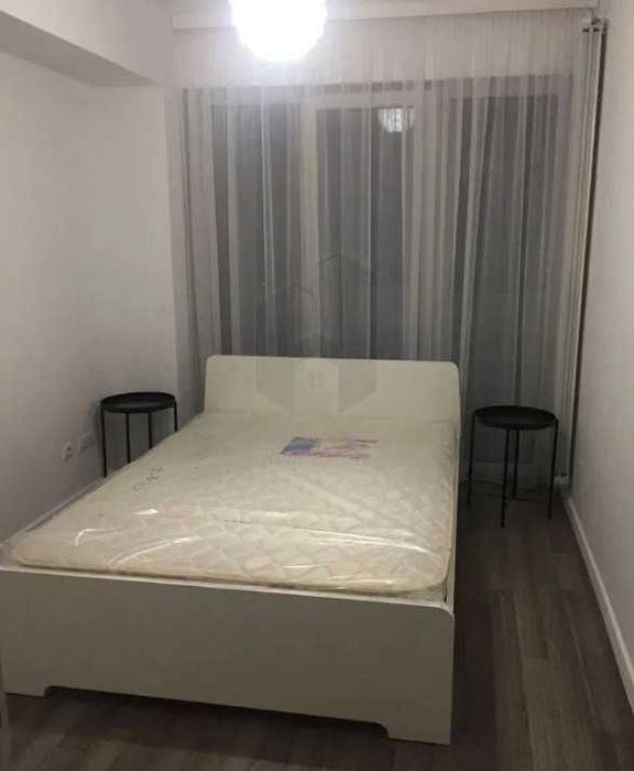 Дава се под наем Тристаен апартамент в Пловдив, Гагарин - 88 кв.м за 397.8 € - Снимка #1